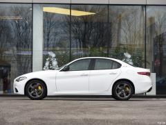 2020 2.0T 280HP Deluxe Edition 2020 2.0T 280HP Deluxe Edition Фото 7 из 71