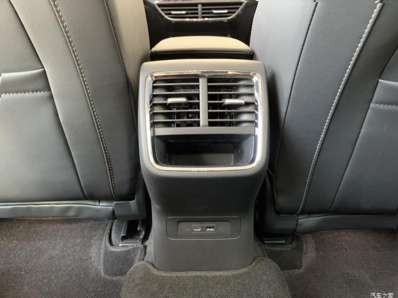 Skoda Octavia (A8)