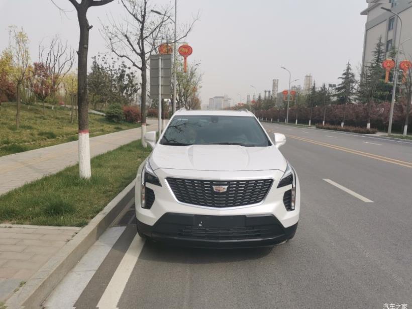 Cadillac XT4