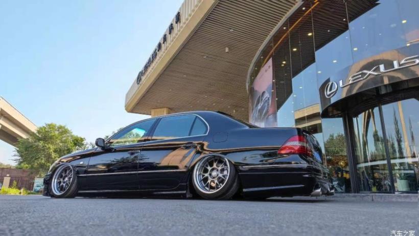 Lexus LS350 (XF50)