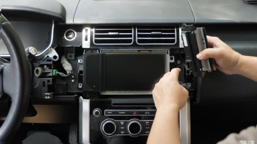 Land Rover Range Rover (L405)
