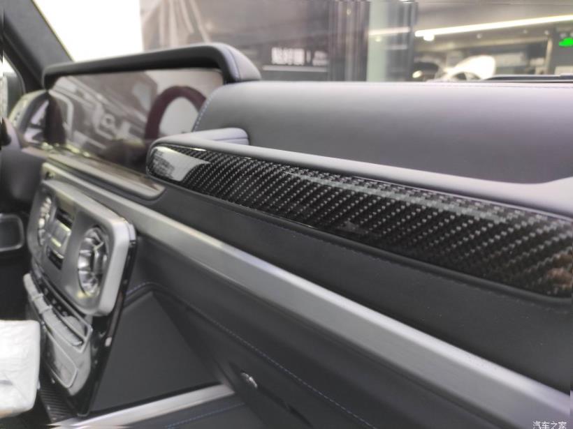 Mercedes-Benz G-Class (W463)