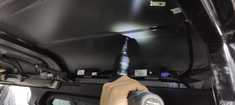 Mercedes-Benz G-Class (W463)