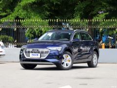 Модель 55 quattro 2019 года 2019 55 quattro fashion model Фото 1 из 73
