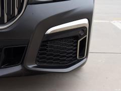 Обновленный спортивный костюм M760Li xDrive V12 2019 года 2019 facelifted M760Li xDrive V12 sports suit Фото 64 из 108