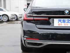 2019 фейслифтинг 740Li - лидирующий роскошный пакет 2019 facelift 740Li leading luxury package Фото 185 из 200