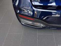 Обновленный спортивный костюм 740Li xDrive Executive M 2019 года 2019 facelifted 740Li xDrive executive M sports suit Фото 39 из 50