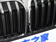 Фейслифтинг 750Li xDrive V8 2019 года в роскошном пакете 2019 facelift 750Li xDrive V8 luxury package Фото 15 из 89