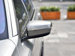 Обновленный спортивный костюм M760Li xDrive V12 2019 года 2019 facelifted M760Li xDrive V12 sports suit Фото 30 из 74