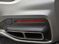 Обновленный спортивный костюм M760Li xDrive V12 2019 года 2019 facelifted M760Li xDrive V12 sports suit Фото 64 из 74