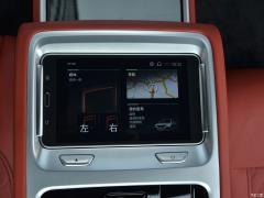 Обновленный спортивный костюм M760Li xDrive V12 2019 года 2019 facelifted M760Li xDrive V12 sports suit Фото 145 из 251