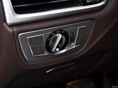Обновленный спортивный костюм 730Li M 2019 года 2019 facelifted 730Li M sports suit Фото 8 из 465