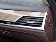 2019 фейслифтинг 740Li - лидирующий роскошный пакет 2019 facelift 740Li leading luxury package Фото 177 из 465