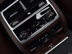 Эксклюзивный спортивный костюм M 740Li с подтяжкой лица 2019 года 2019 facelift 740Li exclusive M sports suit Фото 379 из 465