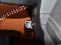 Модельный фейслифтинг модели 740Li xDrive 2019 года выпуска люкс 2019 facelifted 740Li xDrive executive luxury package Фото 75 из 540