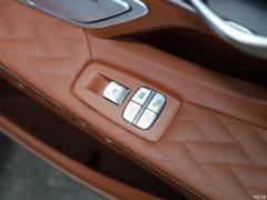 Обновленный спортивный костюм 740Li xDrive Executive M 2019 года 2019 facelifted 740Li xDrive executive M sports suit Фото 276 из 540