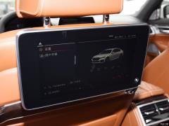 Обновленный спортивный костюм 750Li xDrive V8 M 2019 года 2019 facelifted 750Li xDrive V8 M sports suit Фото 487 из 540