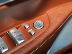 Обновленный спортивный костюм 740Li xDrive Executive M 2019 года 2019 facelifted 740Li xDrive executive M sports suit Фото 221 из 540
