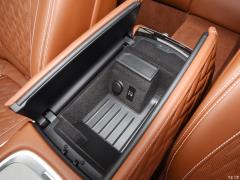 Обновленный спортивный костюм 750Li xDrive V8 M 2019 года 2019 facelifted 750Li xDrive V8 M sports suit Фото 473 из 540
