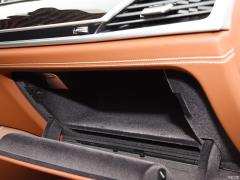 Обновленный спортивный костюм 750Li xDrive V8 M 2019 года 2019 facelifted 750Li xDrive V8 M sports suit Фото 215 из 540