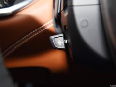 Обновленный спортивный костюм 750Li xDrive V8 M 2019 года 2019 facelifted 750Li xDrive V8 M sports suit Фото 181 из 540