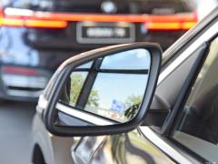 2021 модельный фейслифтинг sDrive25Li ведущая модель 2021 model facelift sDrive25Li leading model Фото 37 из 142