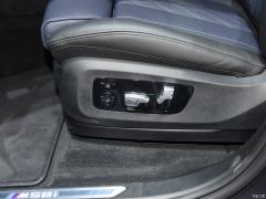 Коллекция xDrive M50i Faye 2020 года 2020 xDrive M50i Faye Collection Edition Фото 35 из 70