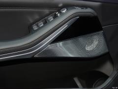 Коллекция xDrive M50i Faye 2020 года 2020 xDrive M50i Faye Collection Edition Фото 33 из 70