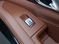 2021 xDrive40i Ведущий роскошный пакет 2021 xDrive40i Leading Luxury Package Фото 123 из 197