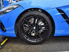 Спортивный ночной комплект sDrive 25i M 2019 г. 2019 sDrive 25i M Sports Night Set Фото 59 из 69
