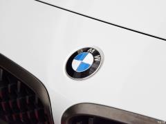 Спортивная версия M40i M 2019 года 2019 M40i M sports performance version Фото 21 из 61