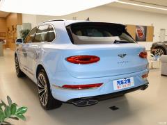 2021 4.0T V8 2021 4.0T V8 Фото 4 из 42