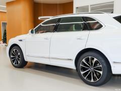 2021 4.0T V8 2021 4.0T V8 Фото 49 из 65