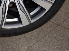 2021 год 28T 4WD Platinum Edition 2021 28T 4WD Platinum Edition Фото 58 из 184