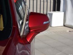 2021 год 28T 4WD Platinum Edition 2021 28T 4WD Platinum Edition Фото 45 из 184