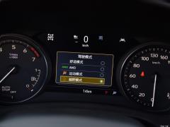2021 год 28T 4WD Platinum Edition 2021 28T 4WD Platinum Edition Фото 28 из 196