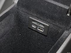 Семиместный полноприводный автомобиль 2021 2.0T 2021 2.0T seven-seater four-wheel drive style Фото 654 из 872