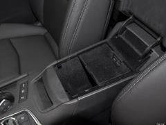 Семиместный полноприводный автомобиль 2021 2.0T 2021 2.0T seven-seater two-wheel drive style Фото 531 из 872