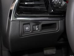 Семиместный полноприводный автомобиль 2021 2.0T 2021 2.0T seven-seater two-wheel drive style Фото 113 из 872