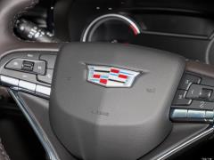 2021 2.0T семиместный полноприводный люкс 2021 2.0T seven-seater two-wheel drive luxury Фото 10 из 124