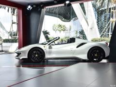 488 Pista Spider 2019 года 2019 488 Pista Spider Фото 6 из 80