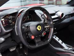 Фото Ferrari 812 GTS , фото салона