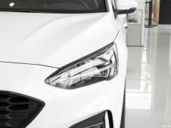 2021 седан EcoBoost 180 автомат ST Line 2021 sedan EcoBoost 180 automatic ST Line Фото 109 из 298