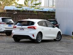 2021 Хэтчбек EcoBoost 180 Automatic NeochaEDGE 2021 Hatchback EcoBoost 180 Automatic NeochaEDGE Фото 32 из 298