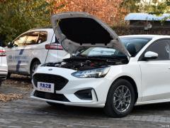 2021 Хэтчбек EcoBoost 180 Automatic NeochaEDGE 2021 Hatchback EcoBoost 180 Automatic NeochaEDGE Фото 241 из 298