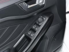2021 седан EcoBoost 180 автомат ST Line 2021 sedan EcoBoost 180 automatic ST Line Фото 335 из 602