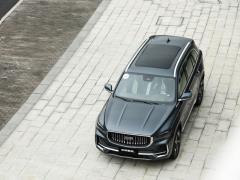 2021 2.0TD DCT полноприводный испытательный автомобиль в суб-топовой конфигурации 2021 2.0TD DCT two-wheel drive sub-top configuration trial vehicle Фото 18 из 139