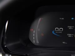 2021 2.0T полноприводный i-drive 2021 2.0T two-wheel drive i-drive Фото 175 из 660