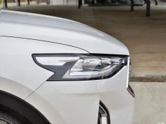 Полноприводная версия 2021 1.5T с чрезвычайно интеллектуальной технологией 2021 1.5T two-wheel drive extremely intelligent technology version Фото 228 из 354