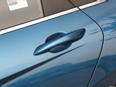 2021 1,5-литровый вариатор LUX Premium Edition 2021 1.5L CVT LUX Premium Edition Фото 48 из 215
